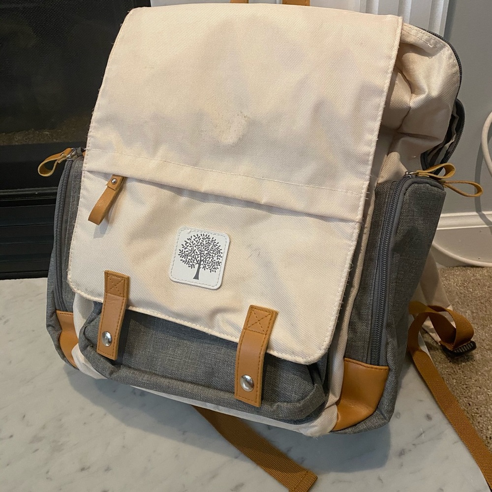 The Parker Baby Co. diaper bag- Grey, white, & tan